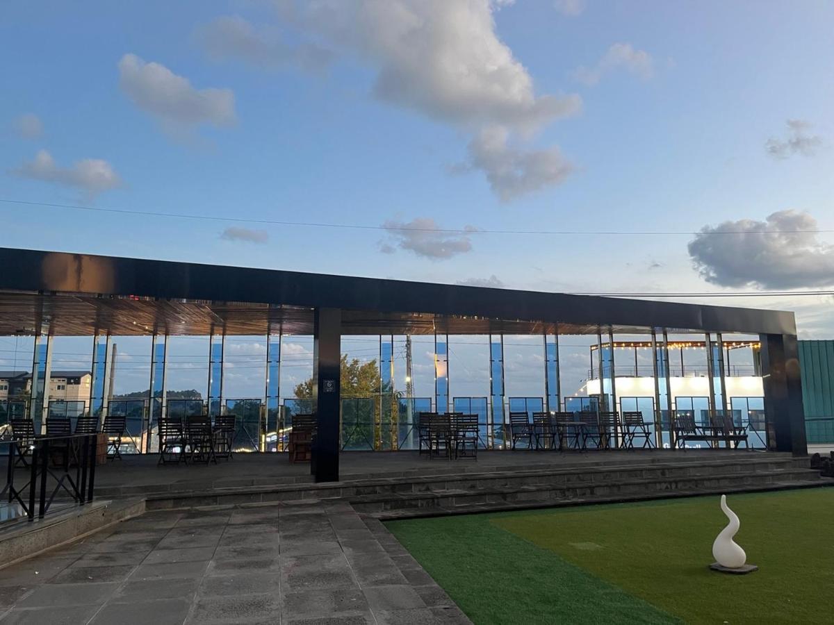 Gladsheim Hotel Seogwipo Dış mekan fotoğraf