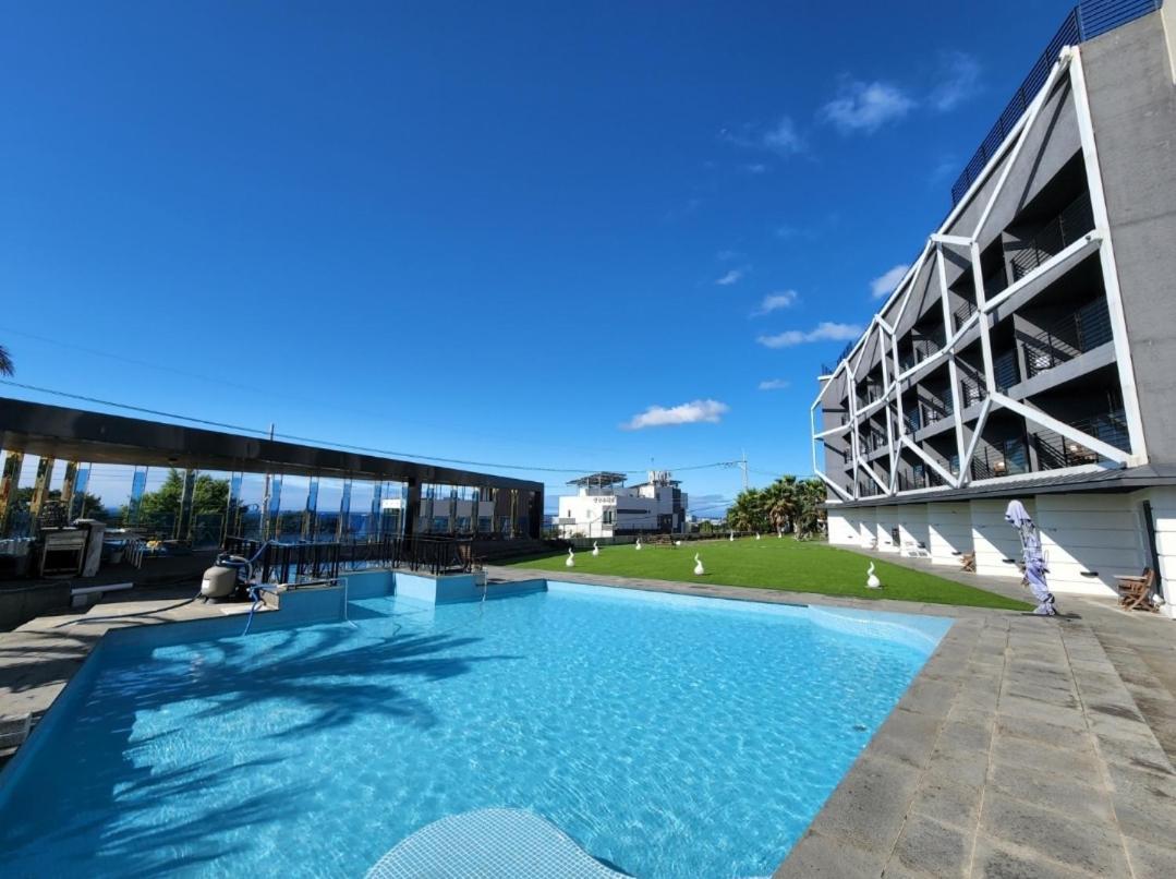 Gladsheim Hotel Seogwipo Dış mekan fotoğraf