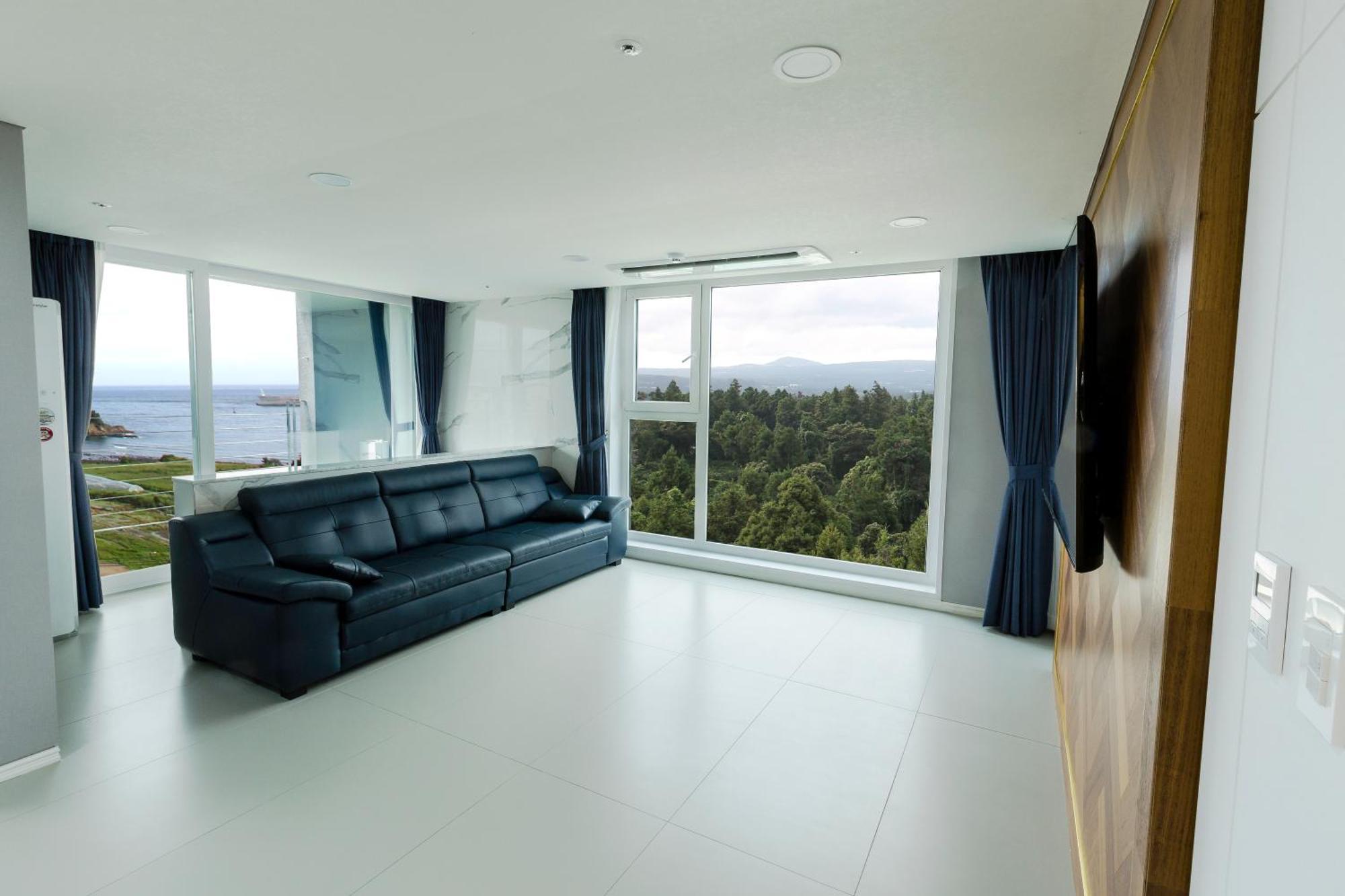 Gladsheim Hotel Seogwipo Dış mekan fotoğraf